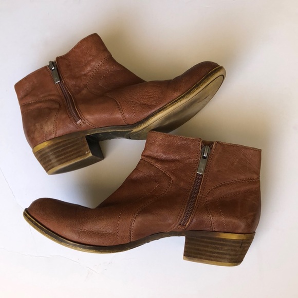 Lucky brand brown leather booties ankle boots - Picture 2 of 8